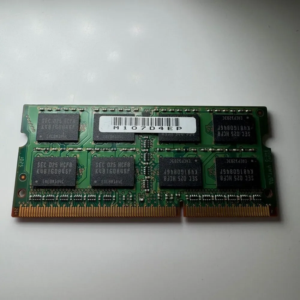 Samsung 2GB DDR3 Laptop RAM PC3-8500S 1066MHz SODIMM M471B5673FH0-CF8 Memory
